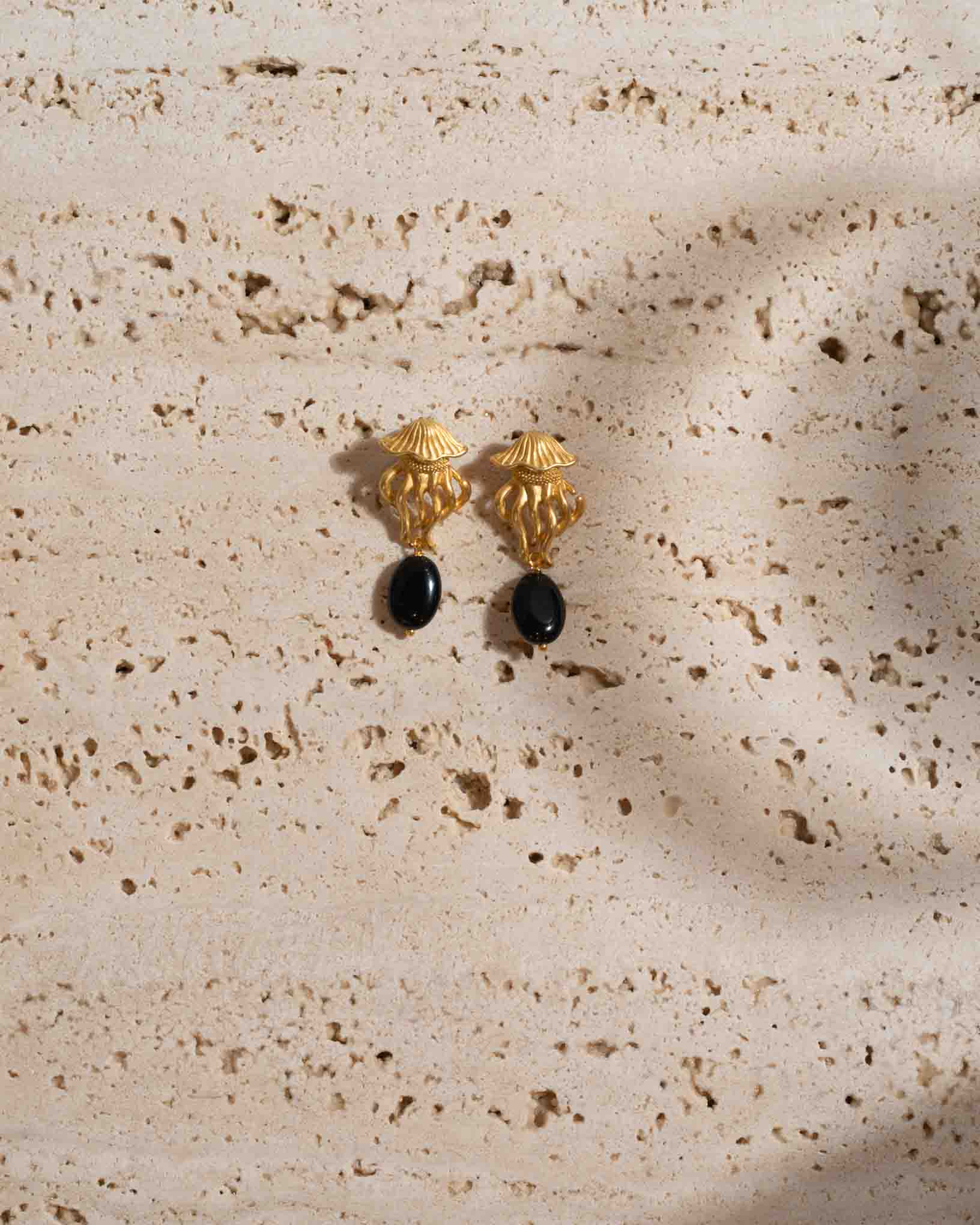 Ohrring Medusa Nera aus der Kollektion I Classici von Donna Rachele Jewelry