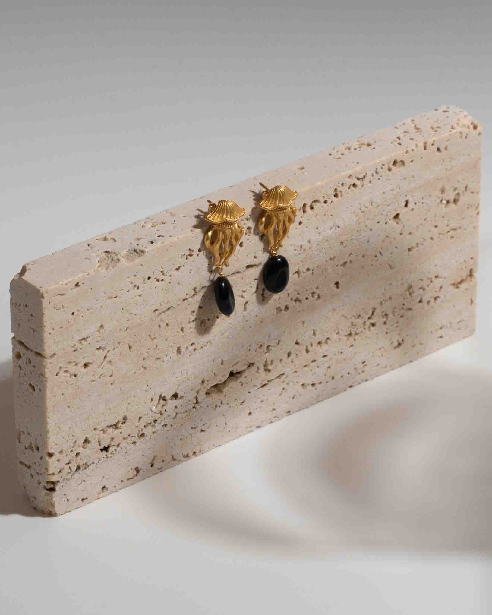 Ohrring Medusa Nera aus der Kollektion I Classici von Donna Rachele Jewelry