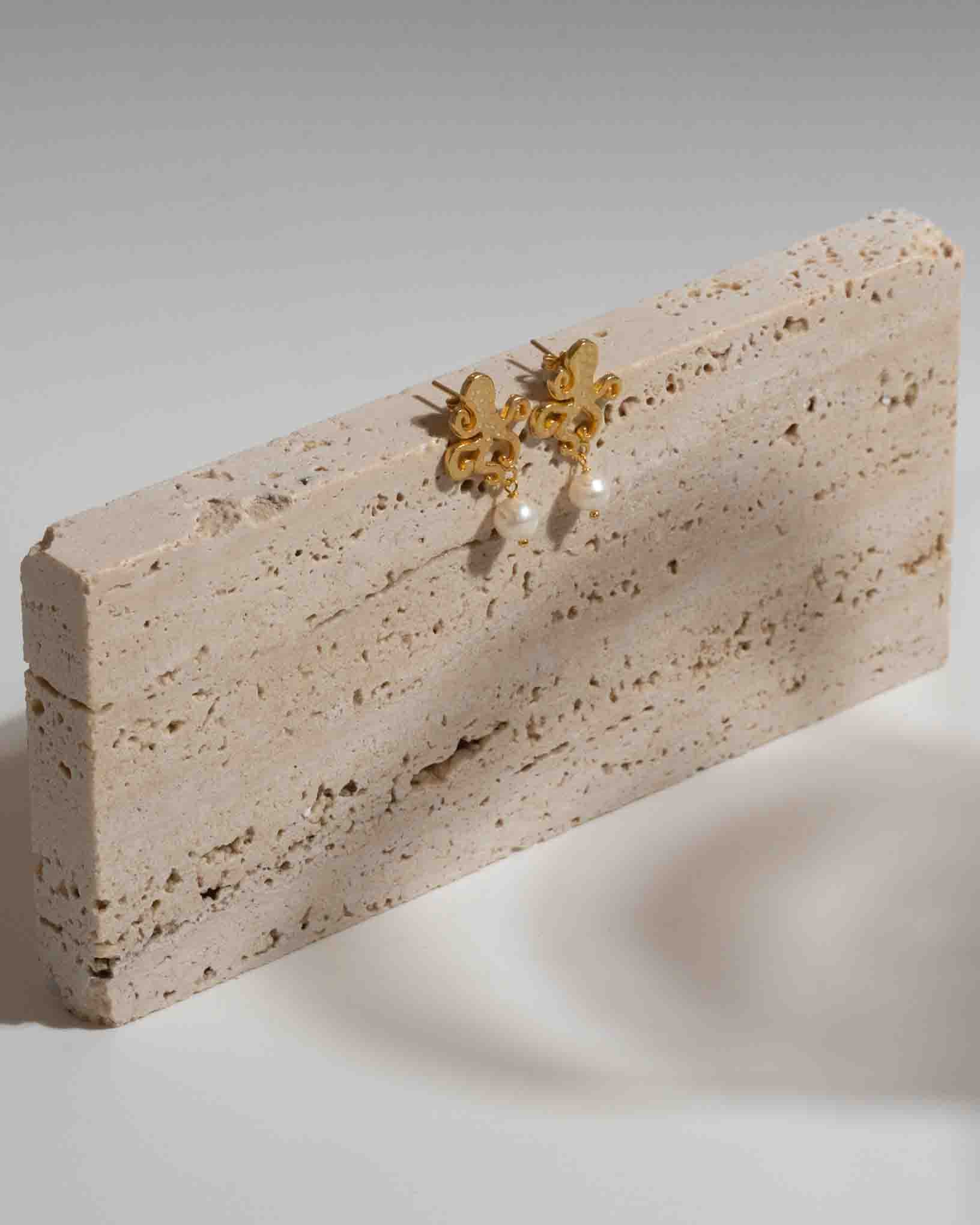 Ohrring Insalata di Polpo aus der Kollektion Perle e Coralli von Donna Rachele Jewelry