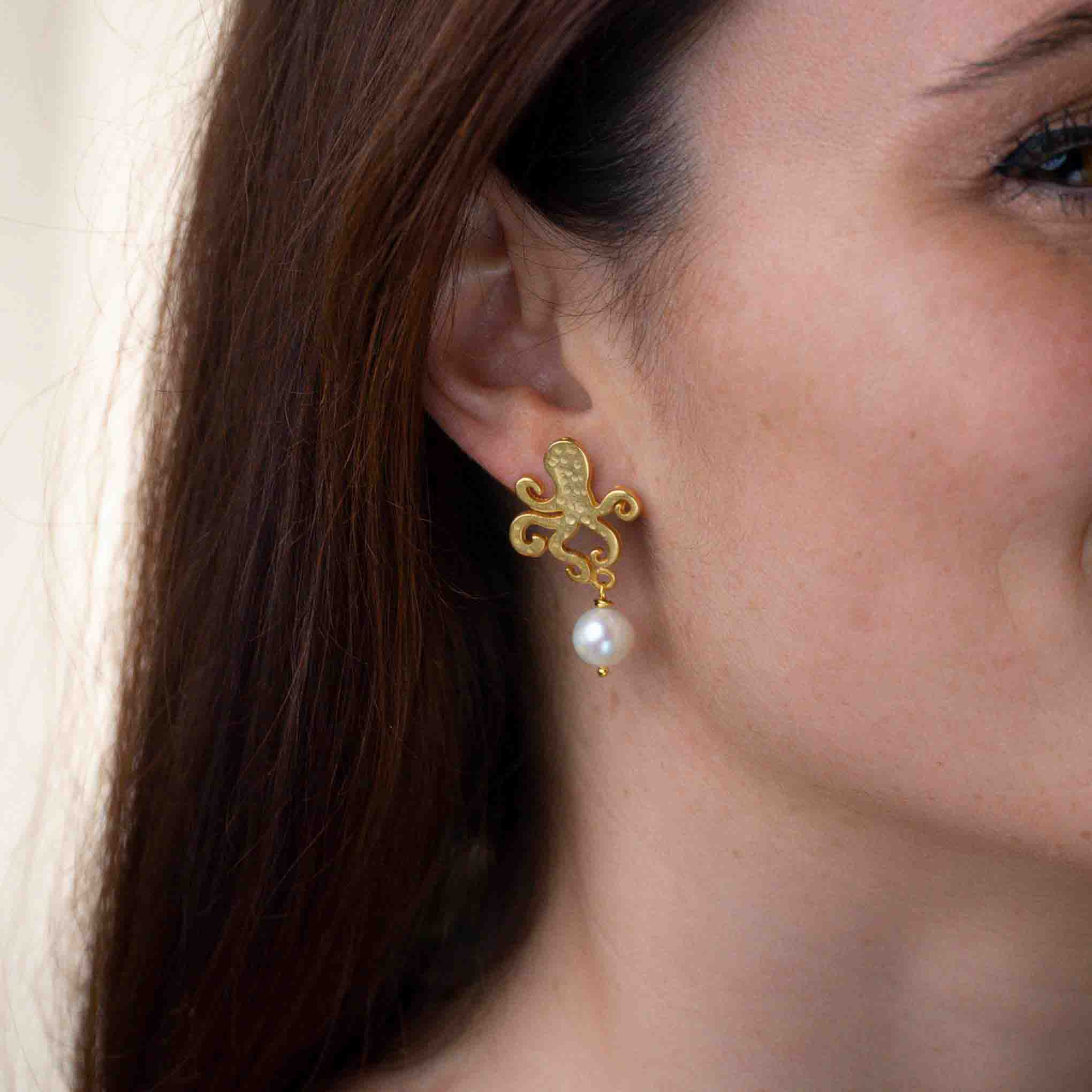 Ohrring Insalata di Polpo aus der Kollektion Perle e Coralli von Donna Rachele Jewelry