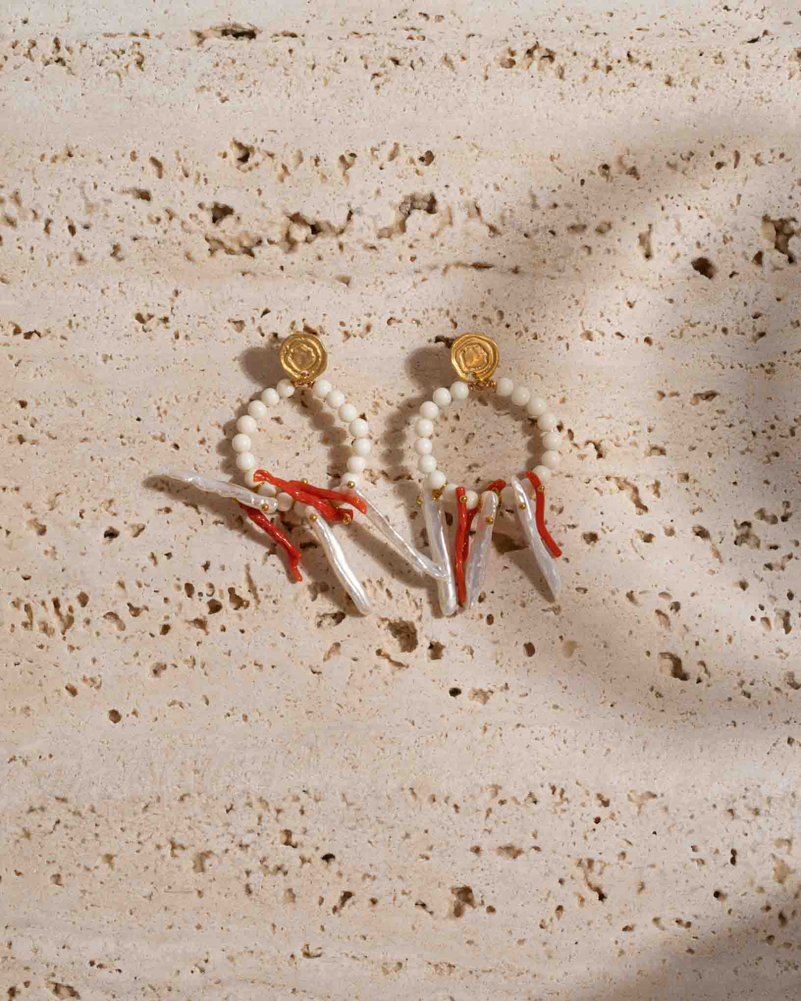 Ohrring Libeccio aus der Kollektion Perle e Coralli von Donna Rachele Jewelry