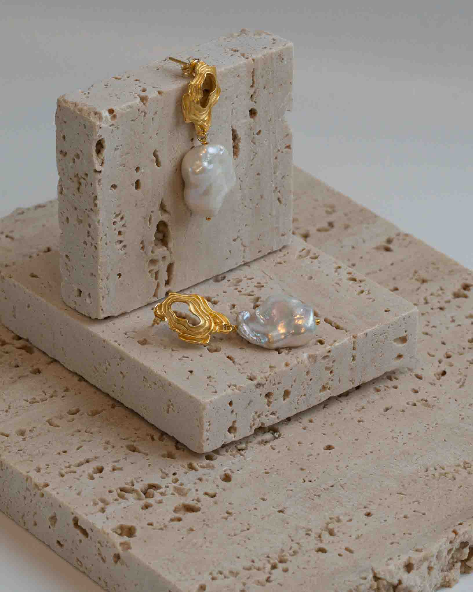 Ohrring Ostro aus der Kollektion Perle e Coralli von Donna Rachele Jewelry