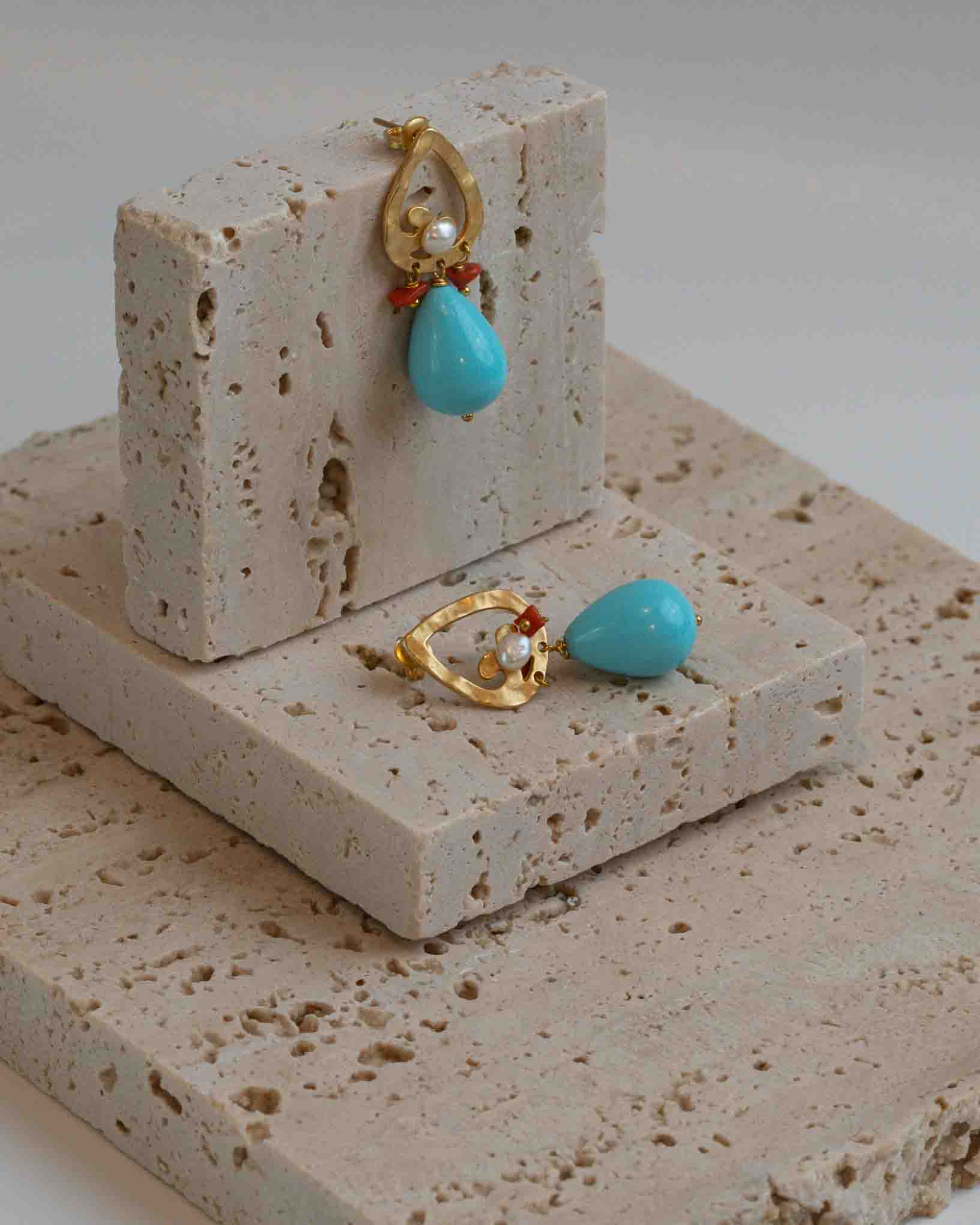 Ohrring Tramontana aus der Kollektion Perle e Coralli von Donna Rachele Jewelry