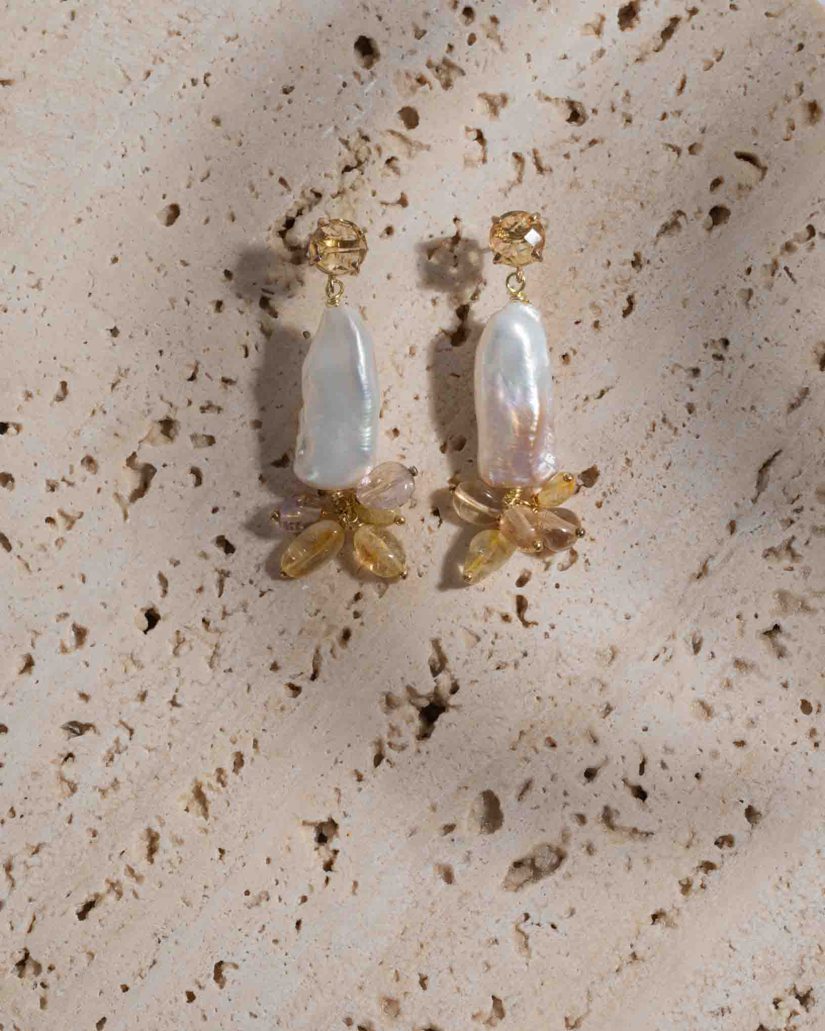 Ohrring Cicade aus der Kollektion I giardini la Mortella von Donna Rachele Jewelry