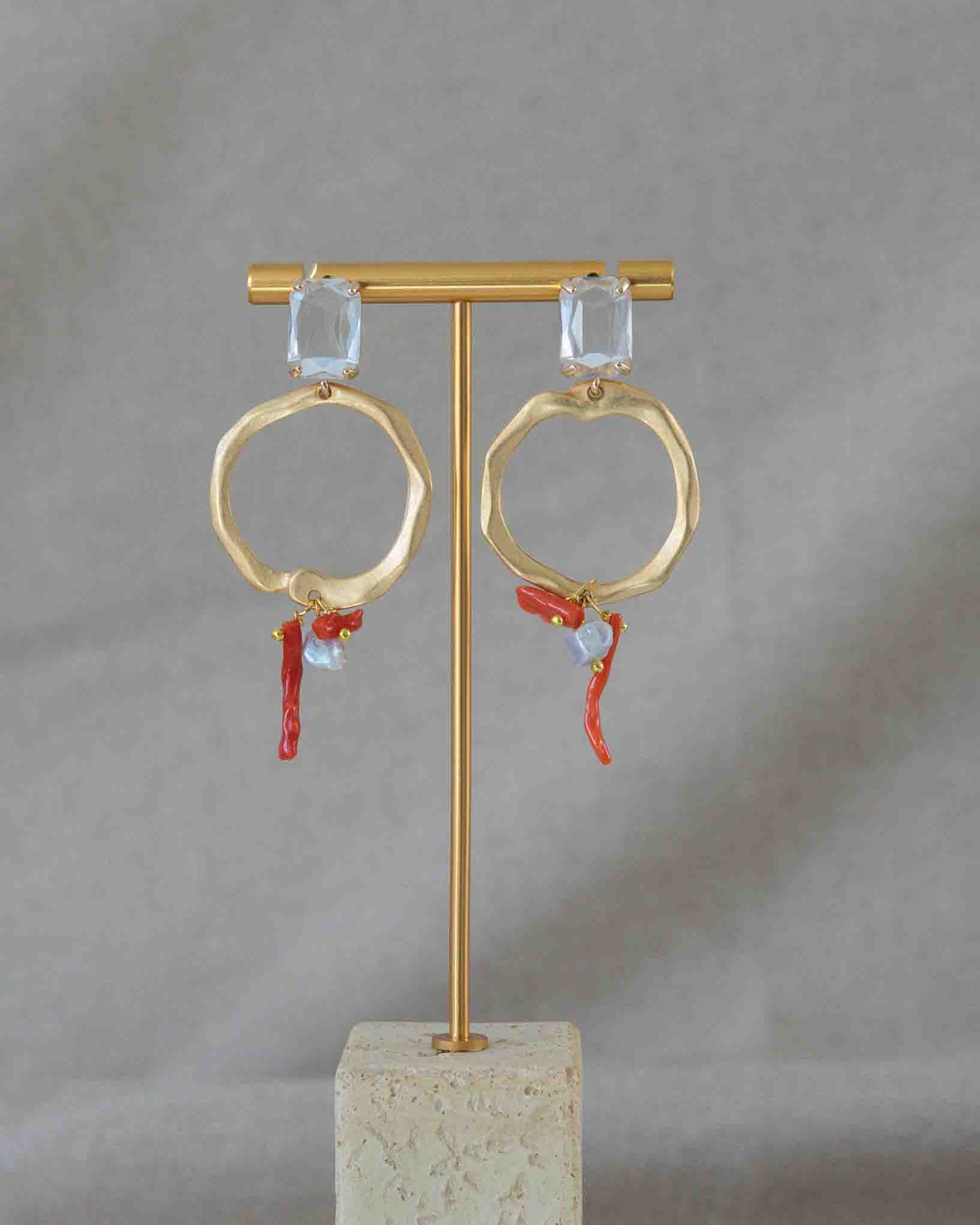 Ohrring Grecale aus der Kollektion Perle e Coralli von Donna Rachele Jewelry