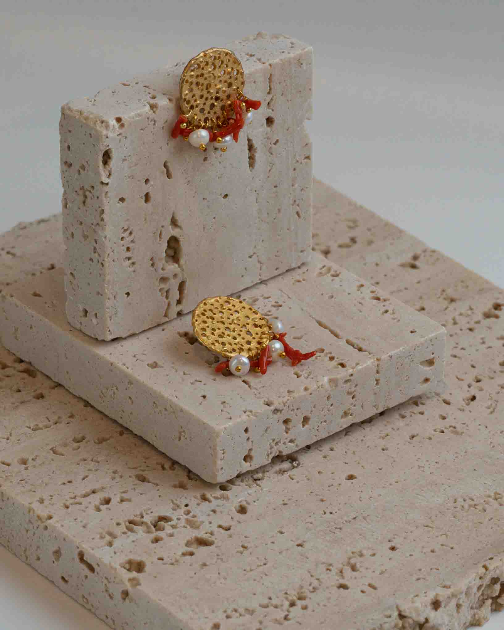 Ohrring Scirocco aus der Kollektion Perle e Coralli von Donna Rachele Jewelry