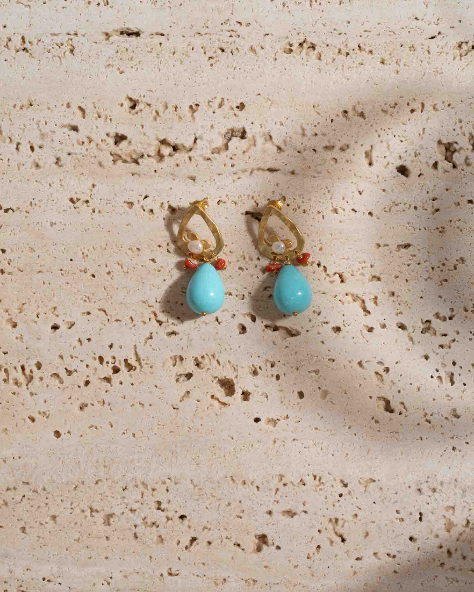 Ohrring Tramontana aus der Kollektion Perle e Coralli von Donna Rachele Jewelry